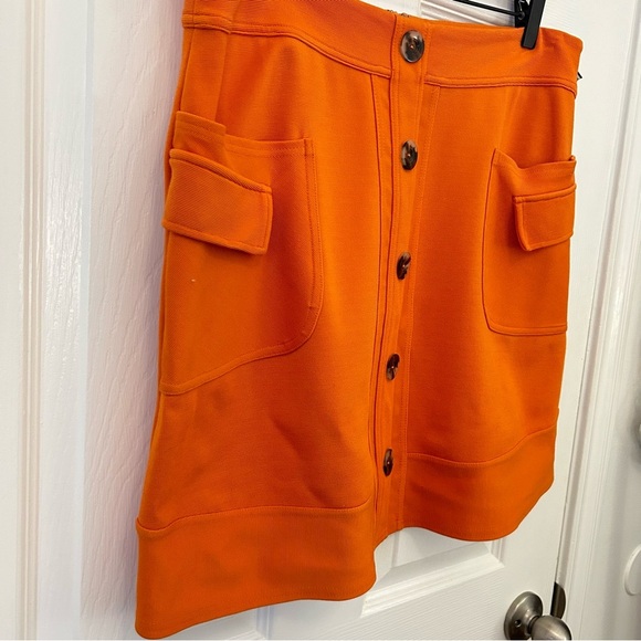 Maeve Anthropologie • 60s Inspired Velma Orange Button Stretch Mini Party Skirt - Picture 4 of 10